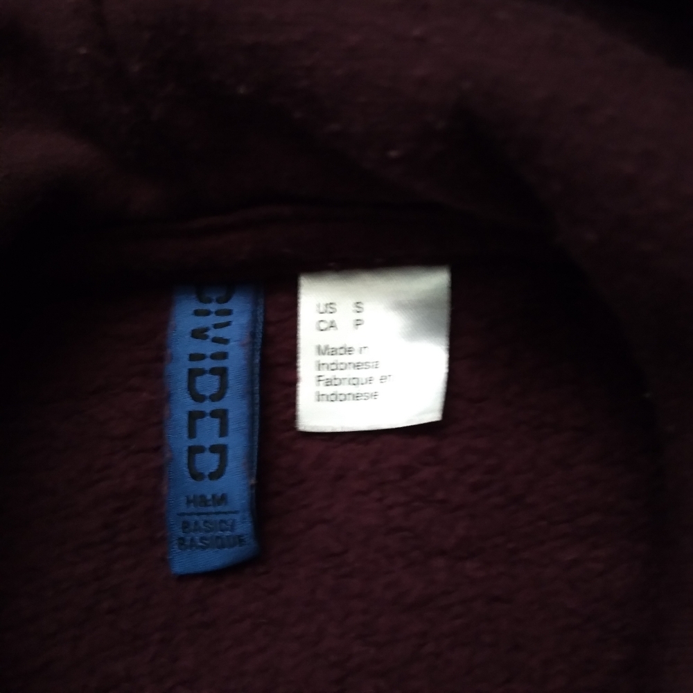 Hoddie - Picture 4 of 6